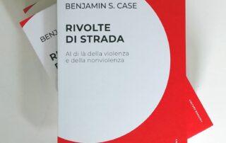 Benjamin Case Rivolte di strada